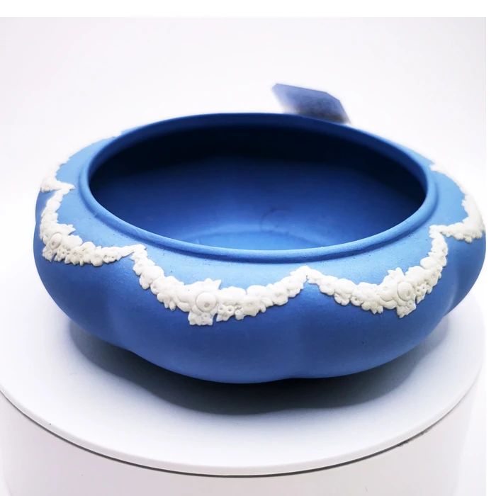 Wedgewood Mavi Jasperware Kase - İngiliz Zarafetinin Zamansız Sembolü, Koleksiyonluk Dekor
