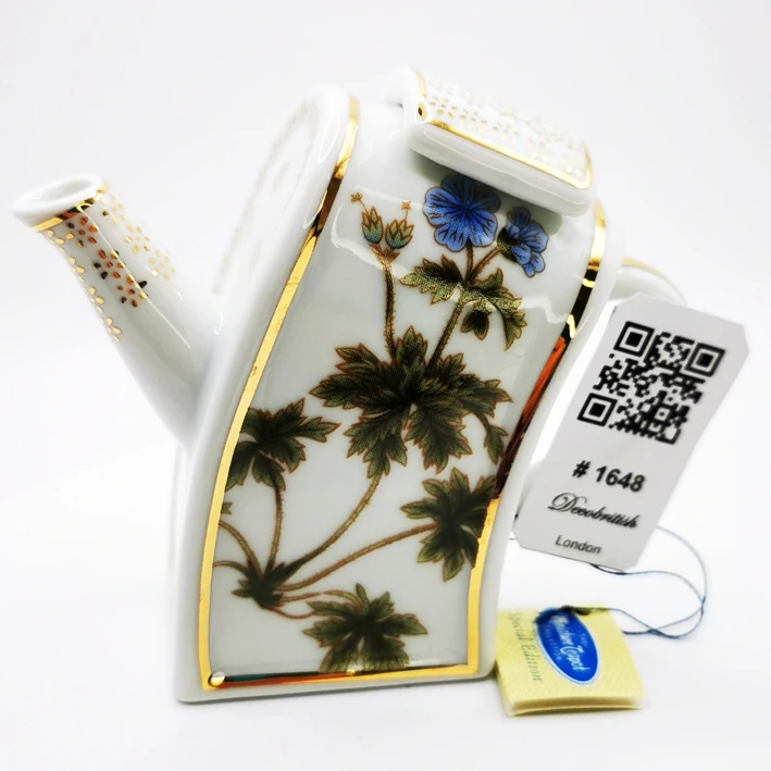 Porcelain Art Miniature Çaydanlık – Şirin ve Zarif Koleksiyon Parçası