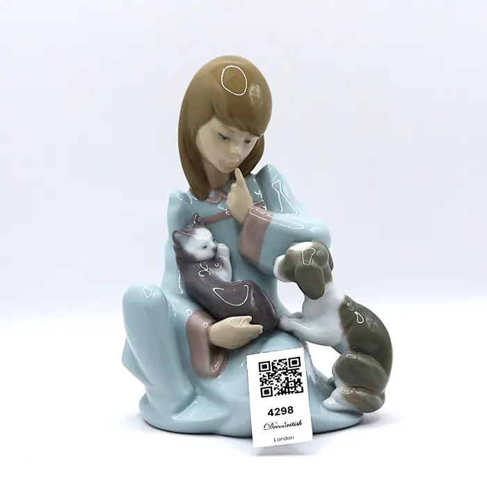 Lladro Cat Nap 5640 Girl, Cat, and Dog Figurine – Designed by Juan