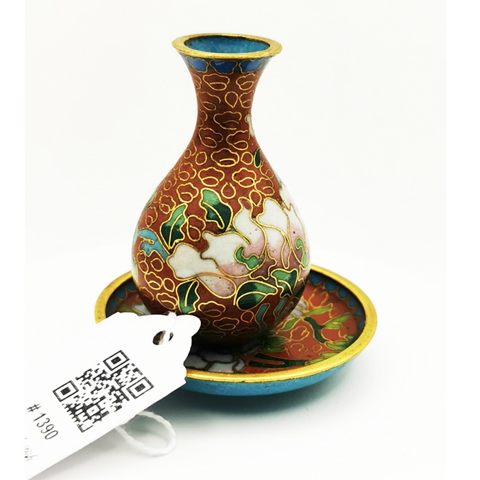 Cloisonné Miniature Vase with Plate – Artistic Touch with Fine Craftsmanship (H: 6 cm, W: 5.5 cm)