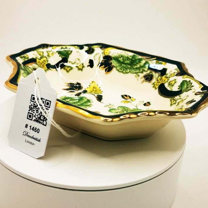 Mason's Porcelain Serving Tray – A Stylish and Classic Serving Plate with Green Pattern