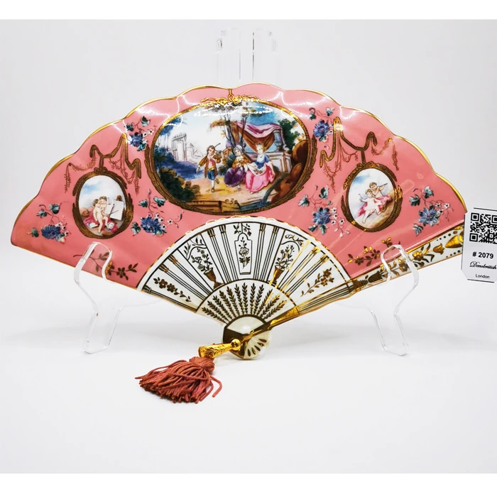 The Fans of The Fitzwilliam Museum Yelpaze Duvar Süsü - Pembe