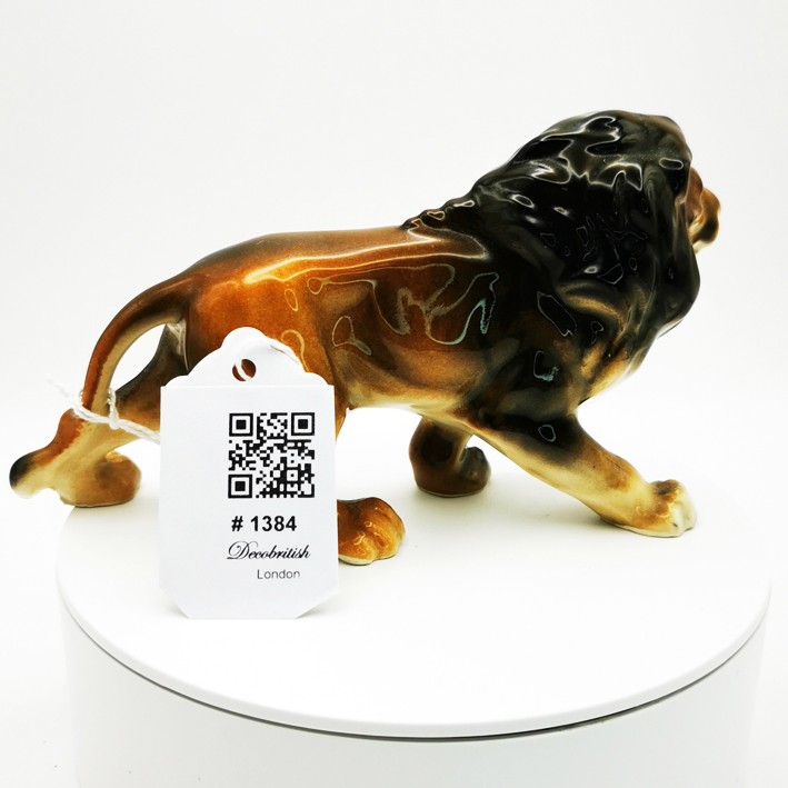 Lion Figurine Decorative Figurine – A Symbol of Strength and Nobility