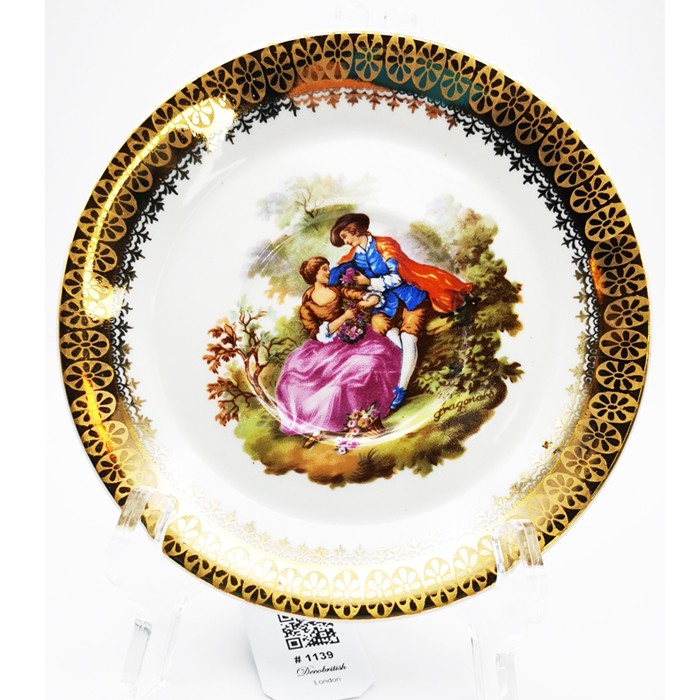 Limoges Fragonard Desenli Altın Kenarlı Porselen Tabak – Zarif ve Fonksiyonel Tasarım