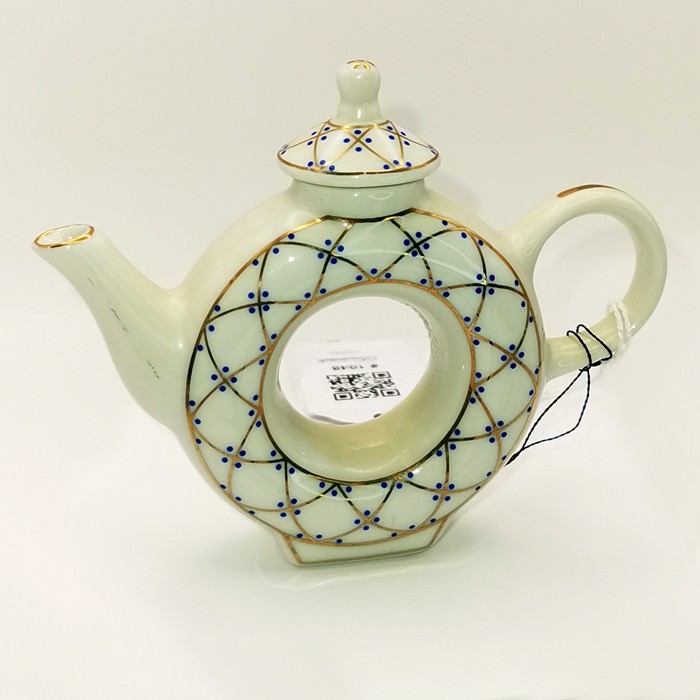 Porcelain Art Miniature Porcelain Teapot - Collectible and Decorative (8 cm)