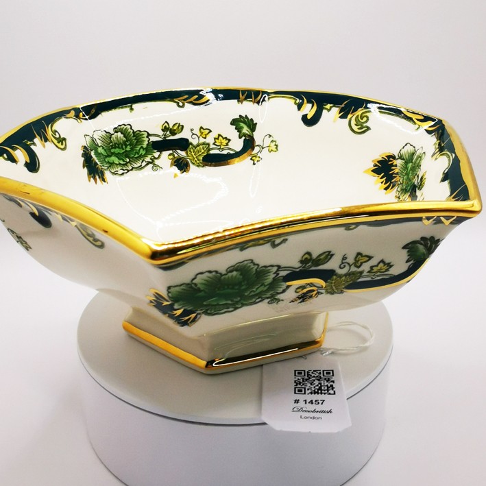 Mason's Chartreine Green Patterned Bowl – Nature’s Green Touch on Your Table with English Elegance
