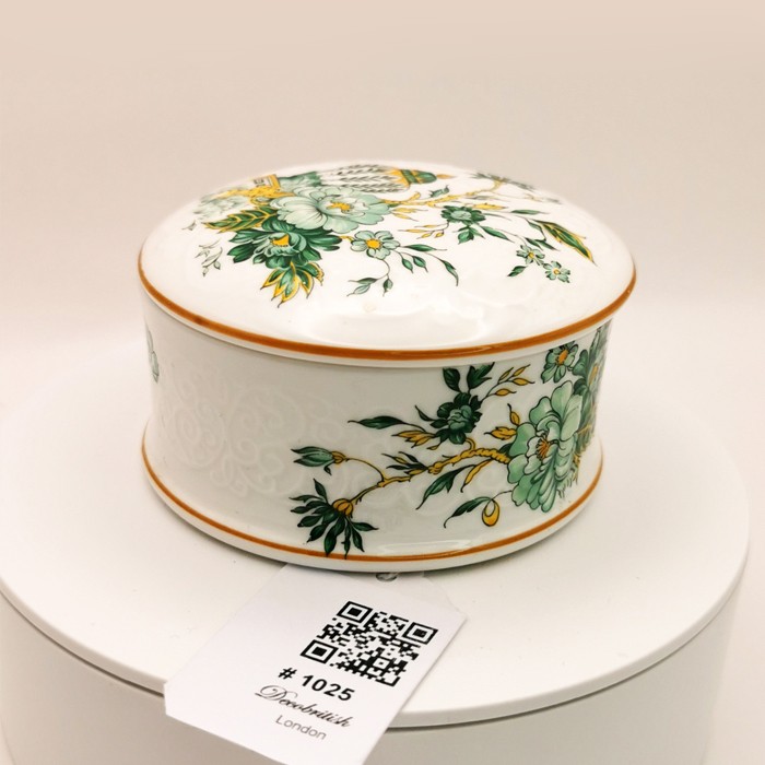 Crown Staffordshire Kowloon Bonbonnière - 4.5 cm Height, 7.5 cm Width with Elegant Design