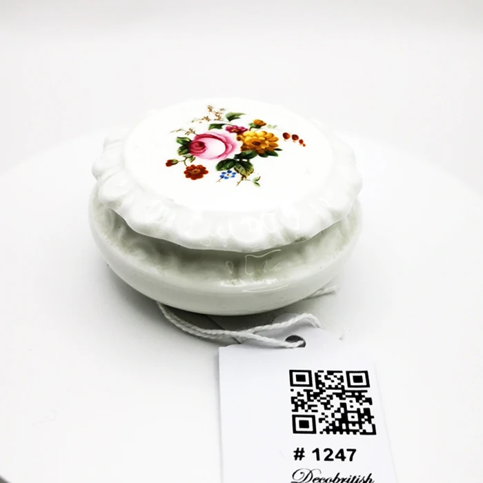 Миниатюрная ювелирная шкатулка Coalport – Элегантное фарфоровое мастерство