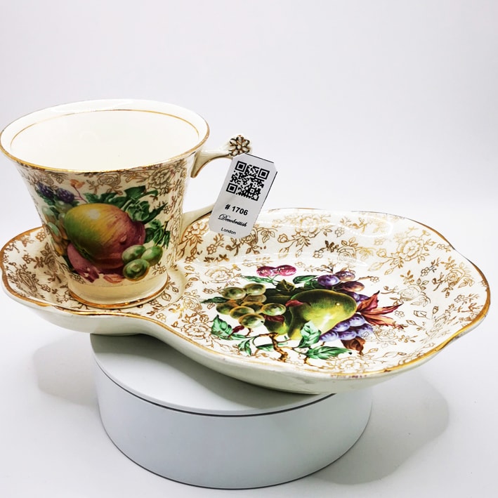 James Kent Collectible Two-Compartment Tea Cup with Plate – English Elegance, Special Design with Cake Service