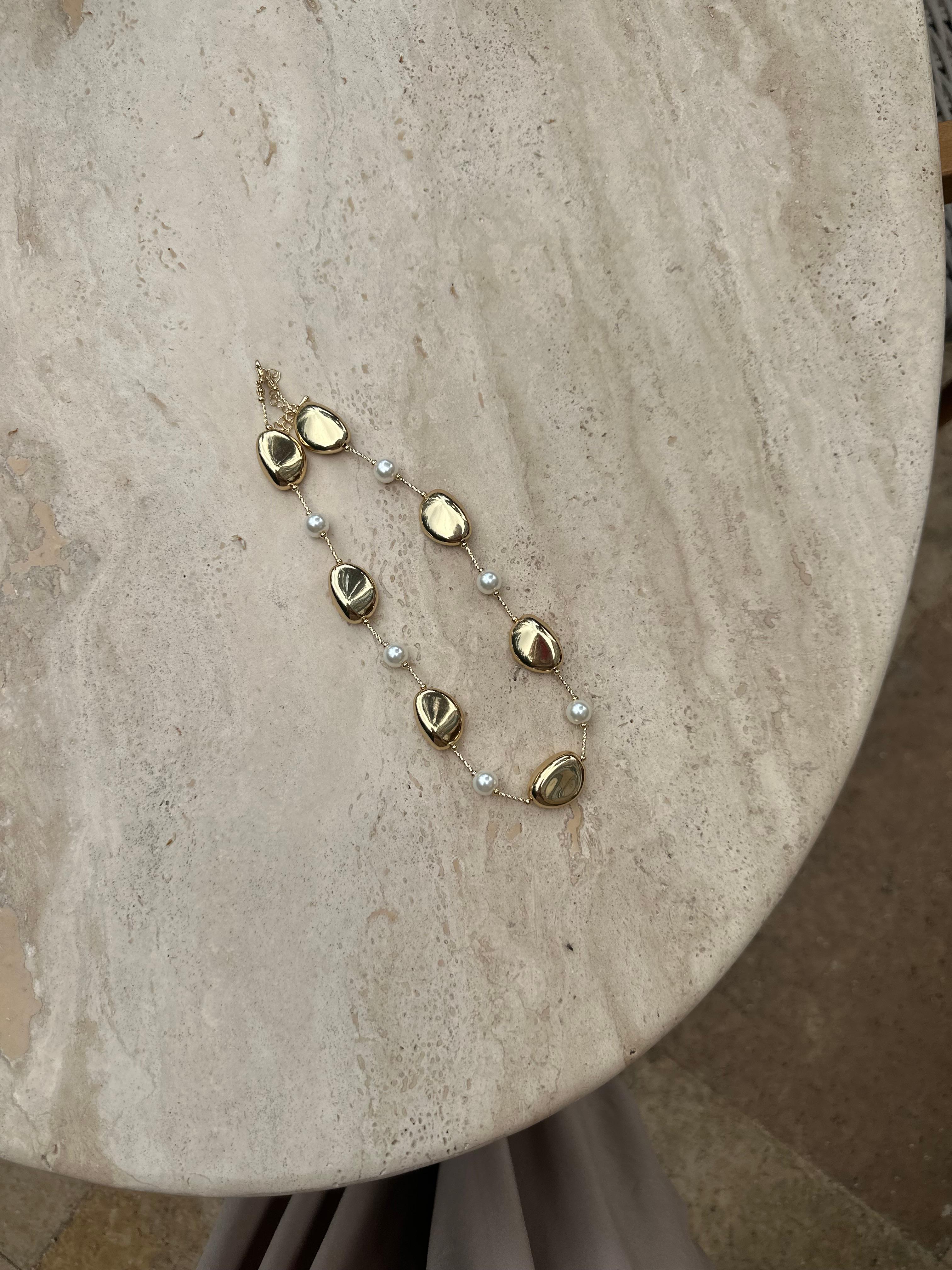 Gold inci kolye 