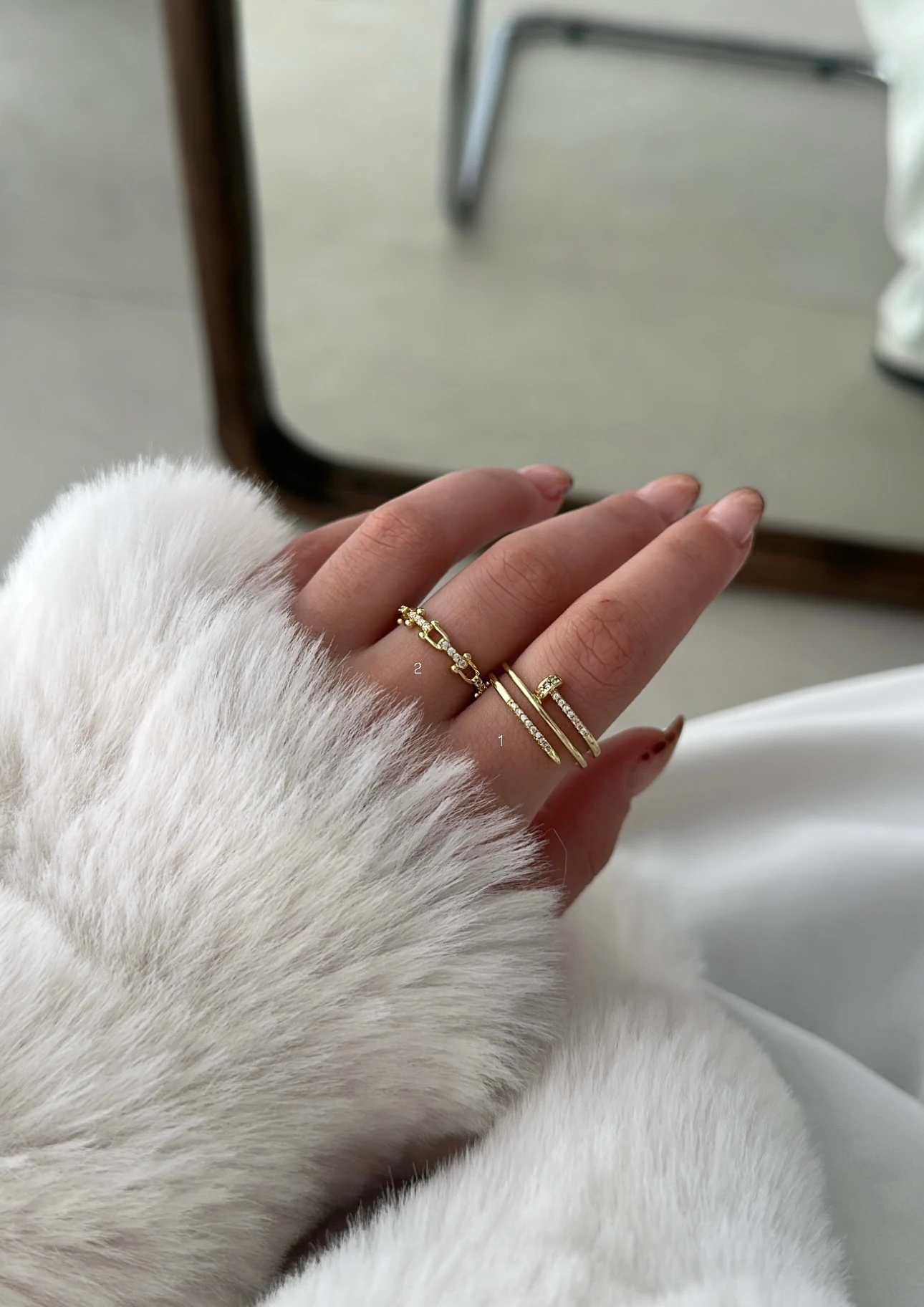 Taş detaylı marka model ince yüzük 2