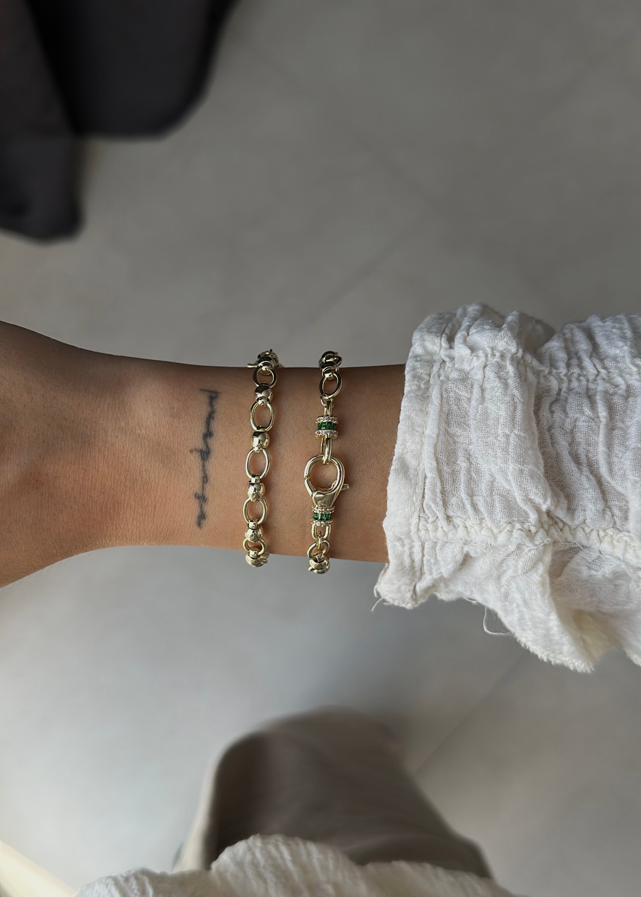 Yeşil taşlı kilit detaylı bileklik 1