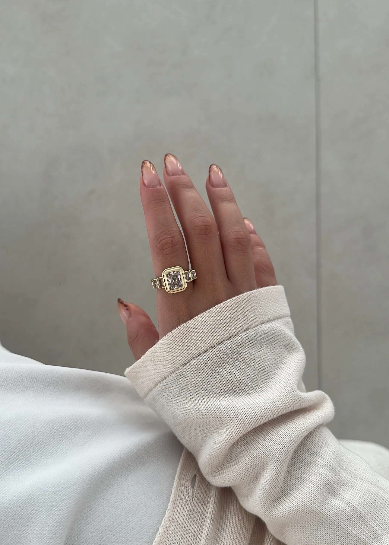 Kare taş detaylı premium seri yüzük