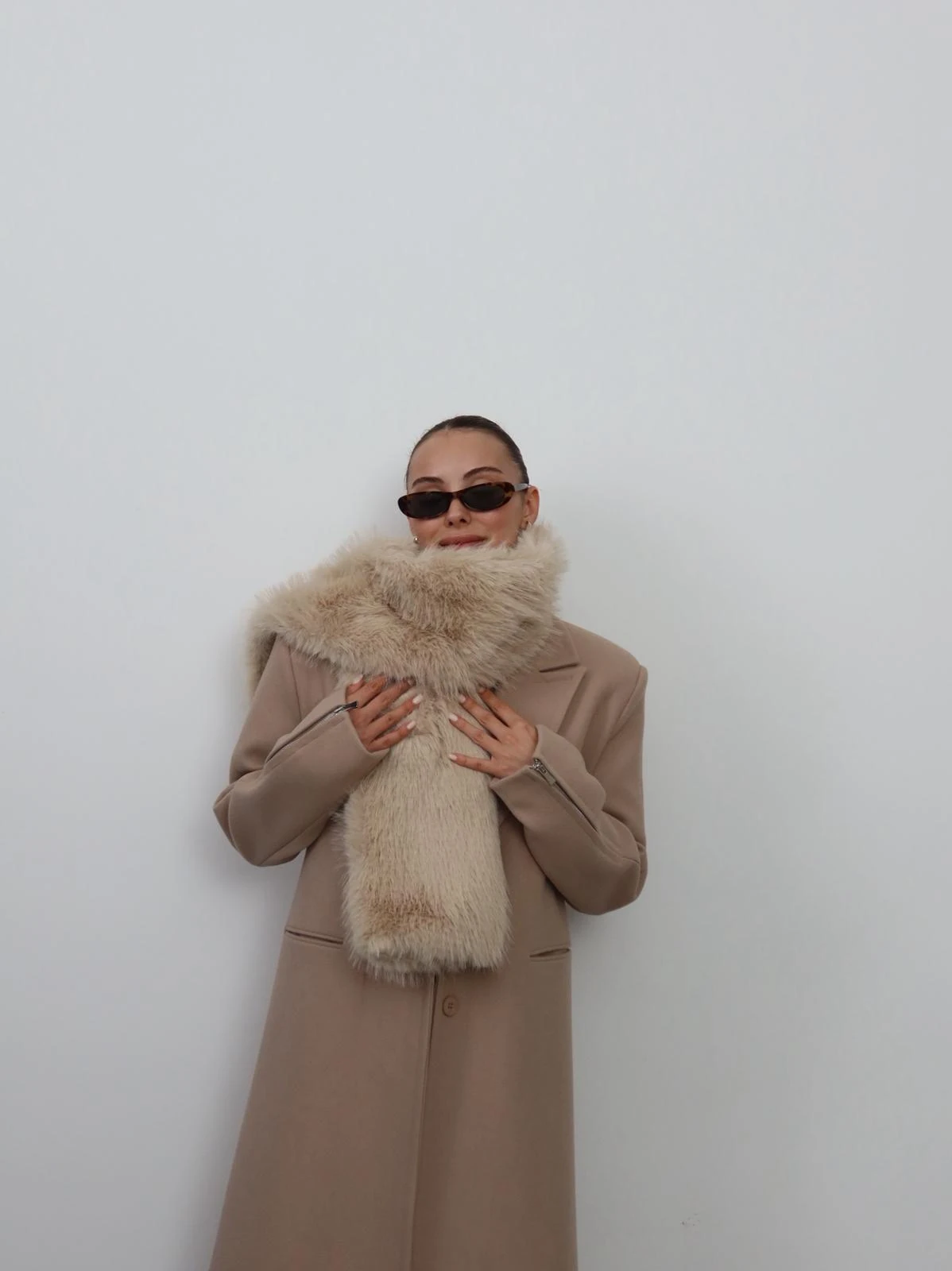 Bej suni kürk atkı