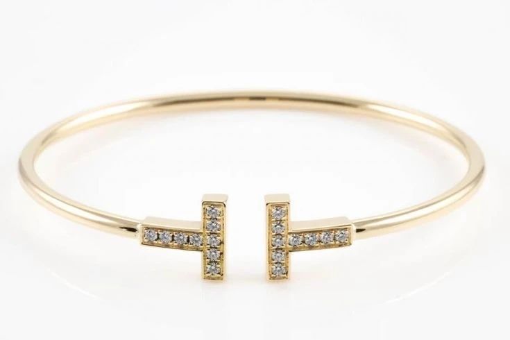 Taş detaylı marka model bileklik 