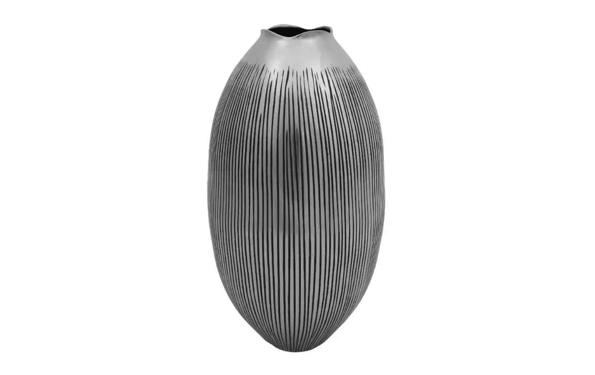 Hanzade Konsept Eden Metal Vazo 19x30 Cm - AK.KE0067