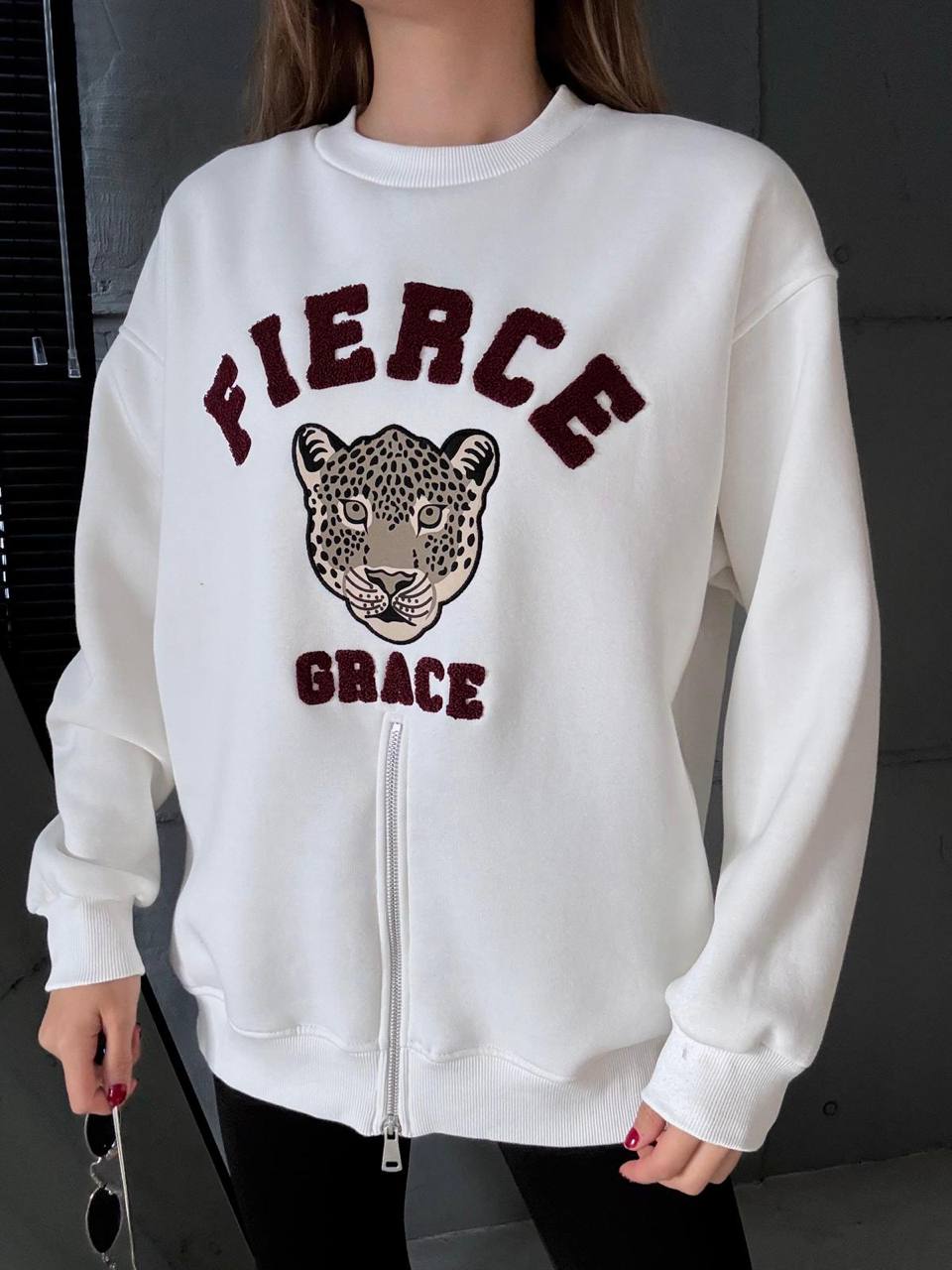 Fermuarlı Leopar Baskılı Oversize Siyah Sweat - Ekru