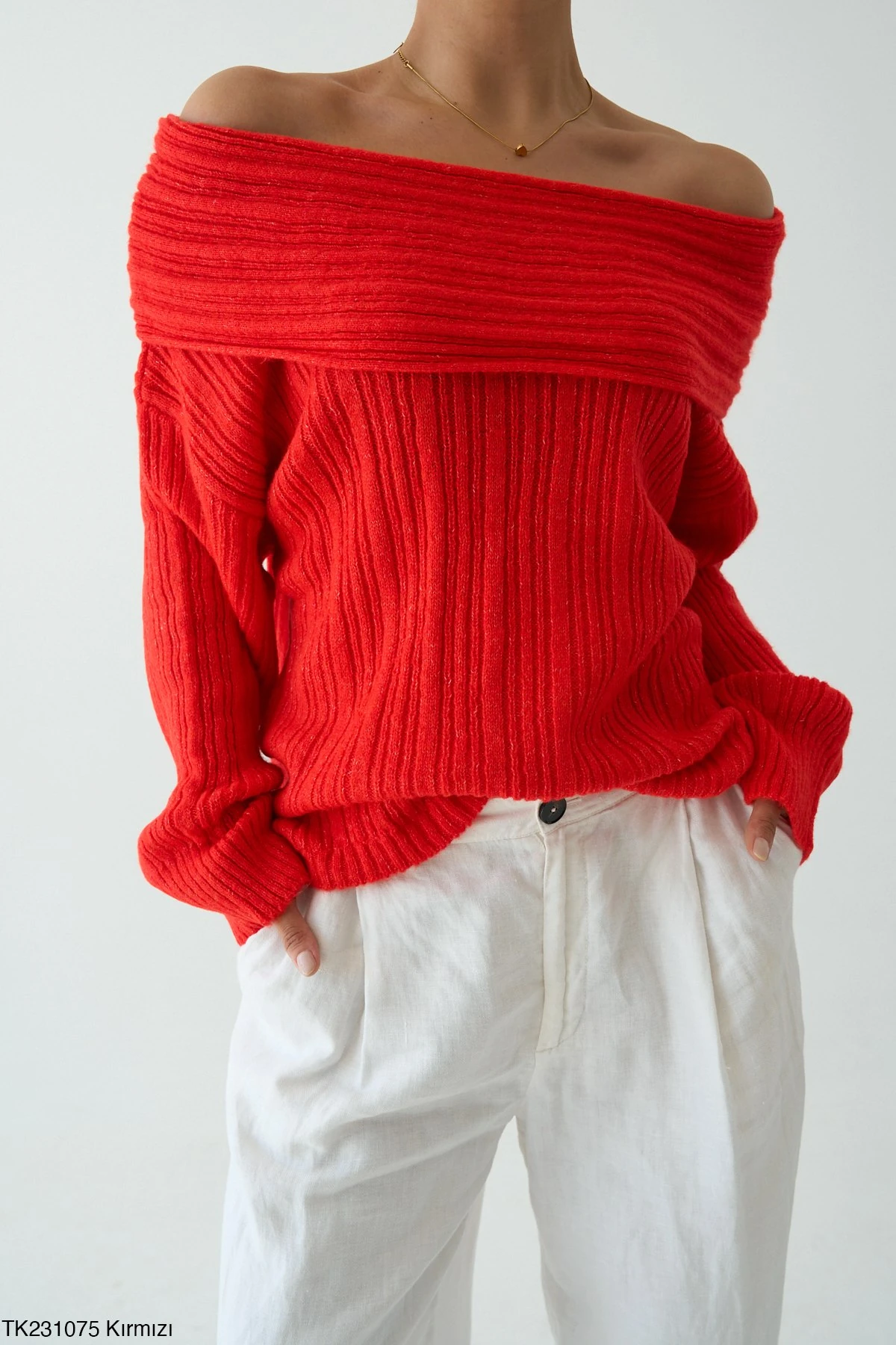 Kadın Omuz Açık Kaburga Örgü Geniş Yaka Büyük Boy Kazak - Kırmızı