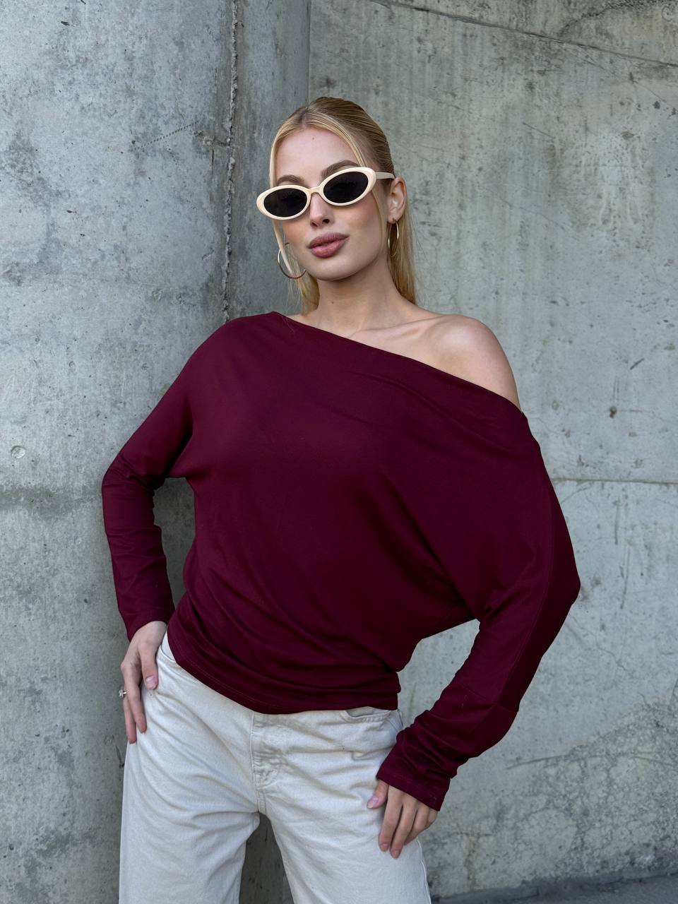 Yarasa Kol Geniş Yaka Siyah Bluz Bol Kesim Likralı Kumaş Düşük Omuz Üst - Bordo