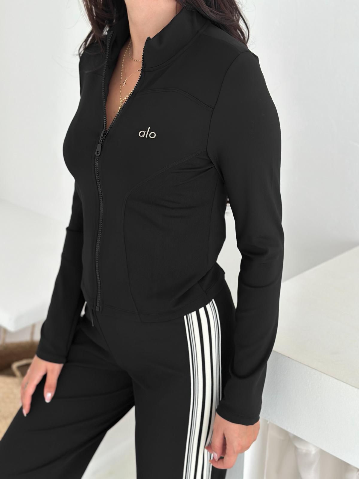 ALO BASKILI FERMUARLI SPORCU HIRKA