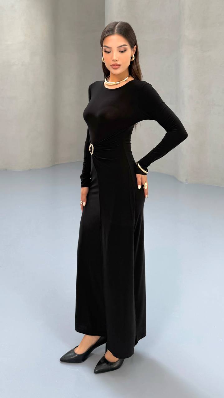 ÖNÜ ÇAPRAZ BÜZGÜLÜ ELBİSE