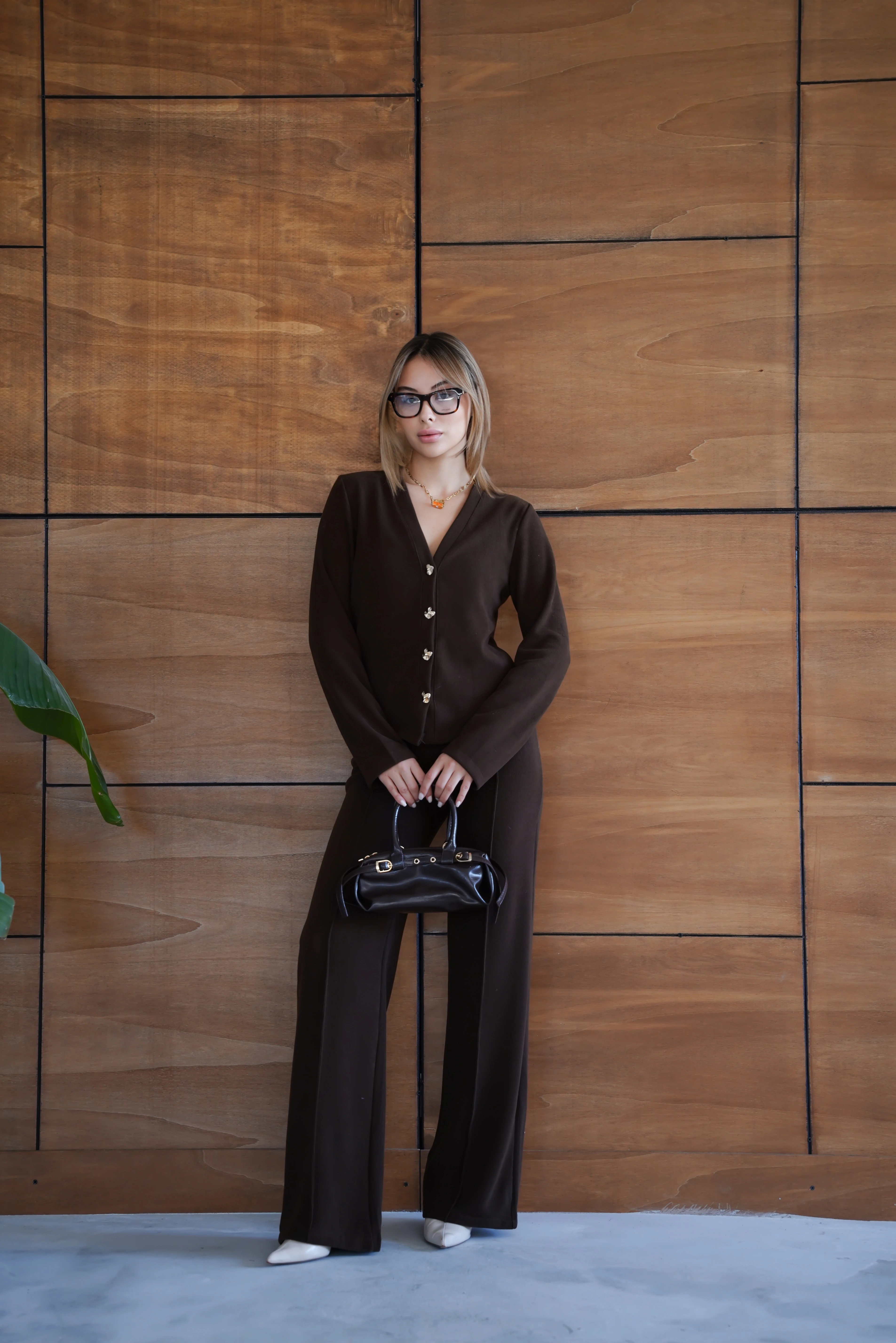 Selanik Kumaş Geniş Paça Düğmeli Ceketli Kadın Takım - Siyah