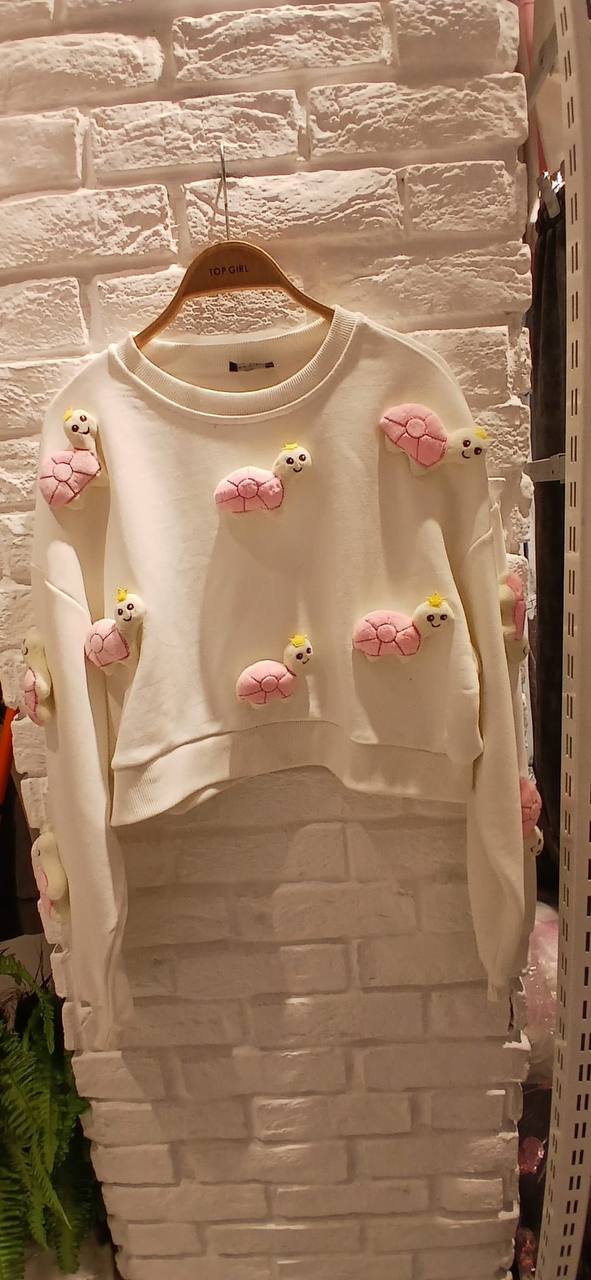 Kadın 3D Figürlü Crop Sweat Kabartmalı Karakter Desenli Bisiklet Yaka Uzun Kollu Kısa Sweat - Siyah