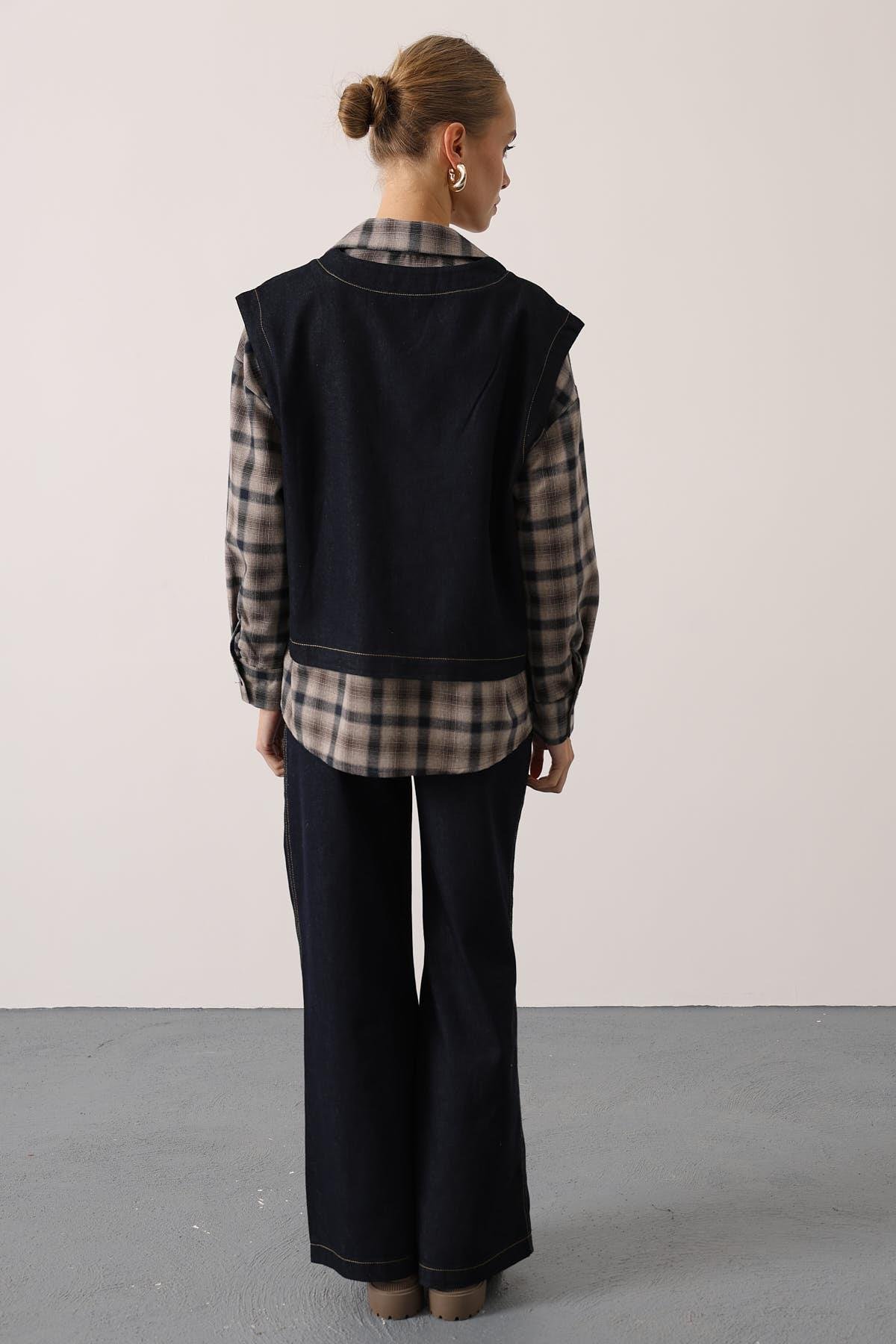 Kadın Denim İkili Takım V Yaka Kot Yelek ve Yüksek Bel Geniş Paça Pantolon Kot Takım