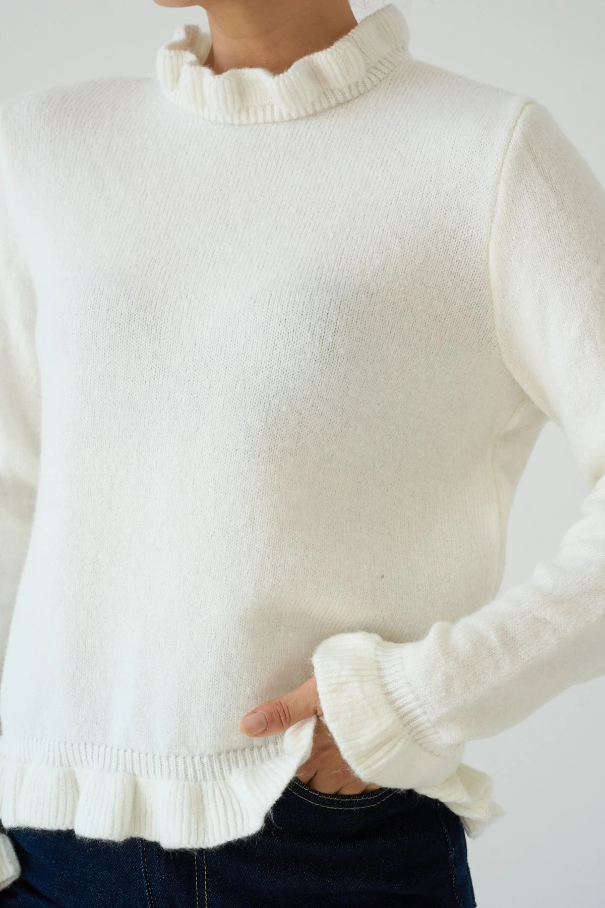 Fırfır Detaylı Viskon Triko Kazak