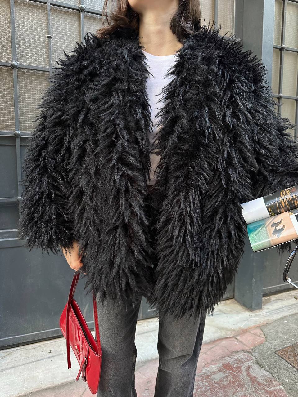 Deve Tüylü Teddy Kürk Büyük Boy Mont - Siyah