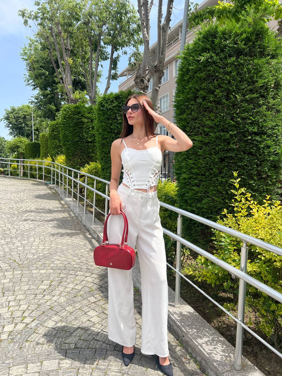 Ip Askılı Yan Dekolteli Bağlamalı Bustiyer 1791 - Ekru