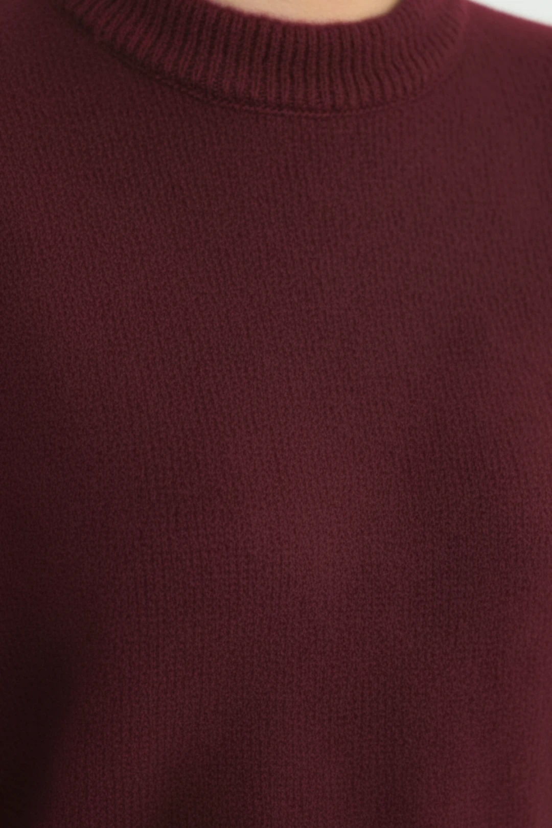 Tüylü Örgü Büyük Boy Yuvarlak Yaka Kazak Uzun Kollu Süveter - Bordo