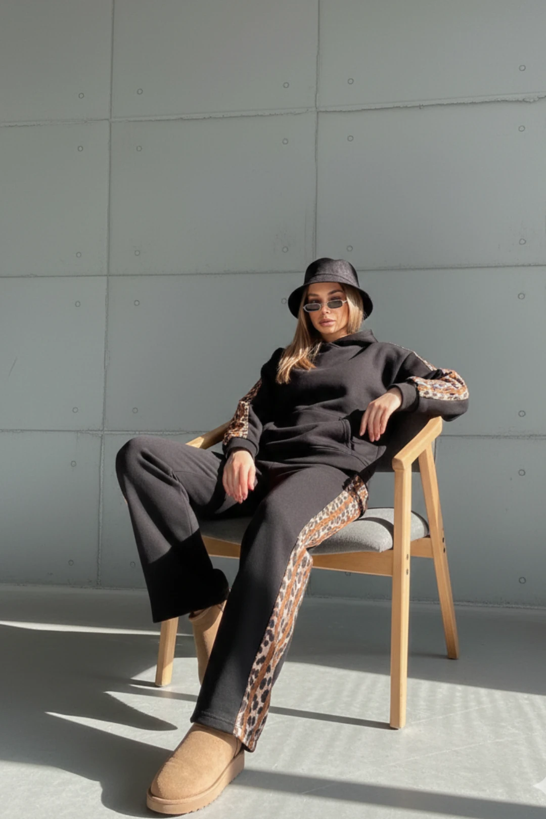  Leopar Detaylı Oversize Eşofman Takımı - Siyah