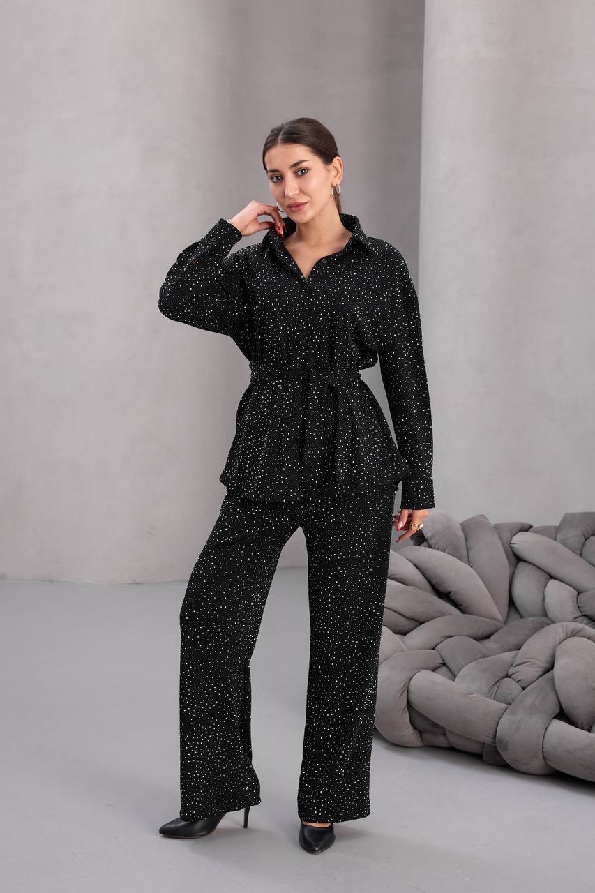 Kadın Siyah Fiyonklu Oversize Gömlek Ve Bağcıklı Beli Lastikli Taş İşlemeli İkili Takım