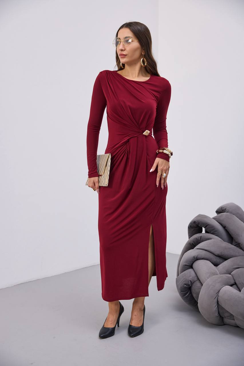 BELİ BÜZGÜLÜ TOKALI ELBİSE - Bordo