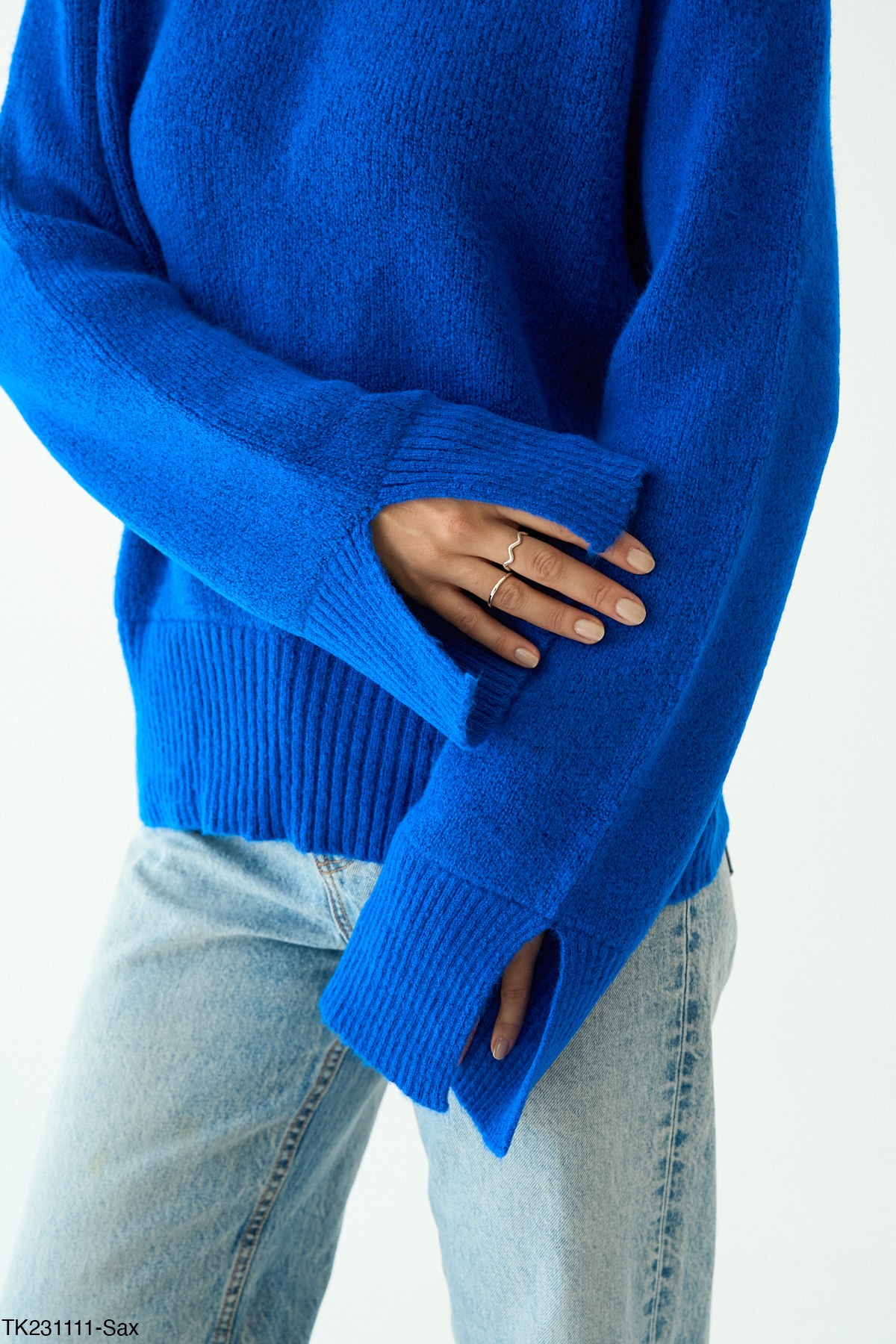 Yarık Manşetli Oversize Triko Kazak