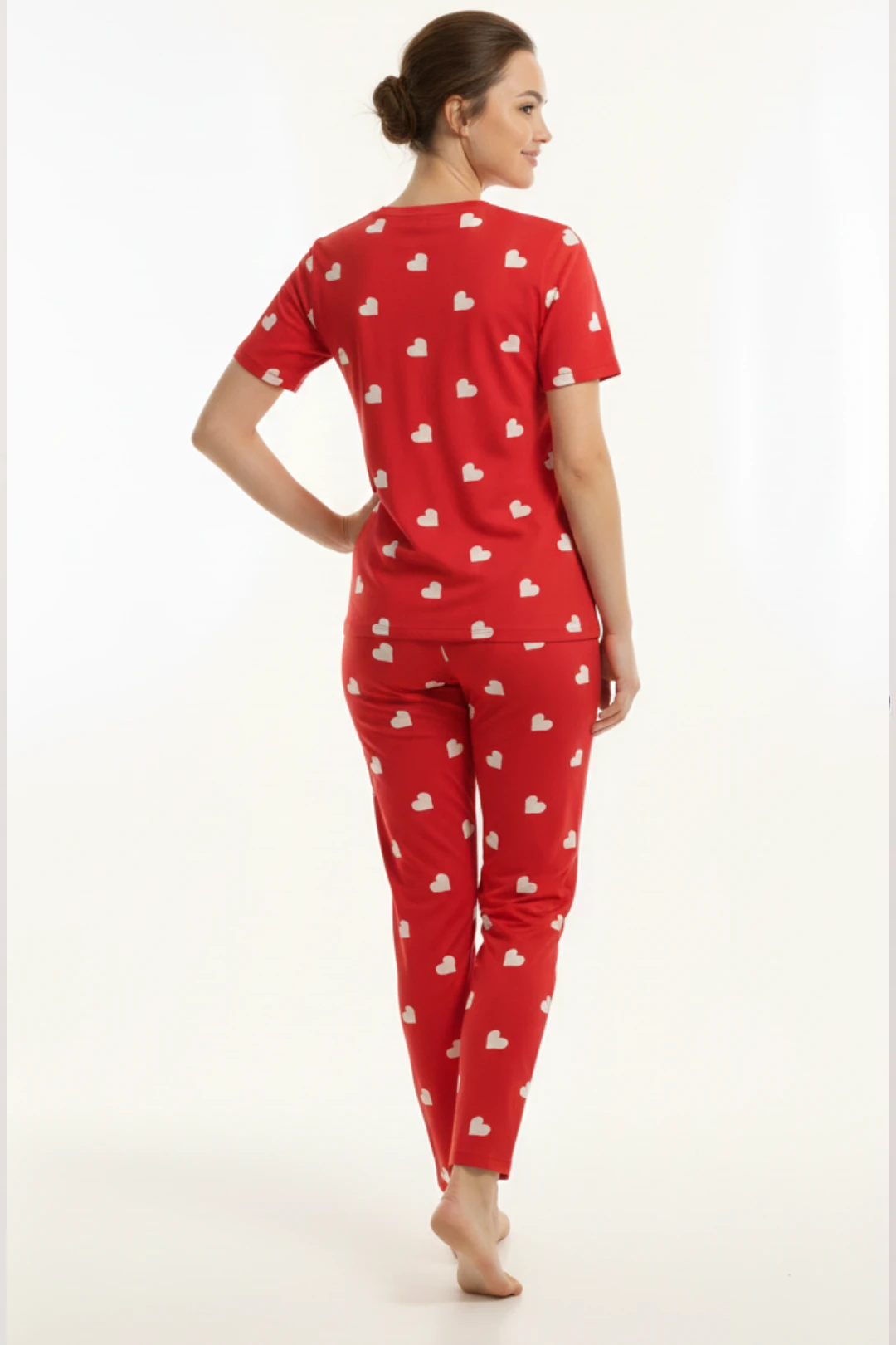  Kalp Desenli Pamuklu Pijama Takımı