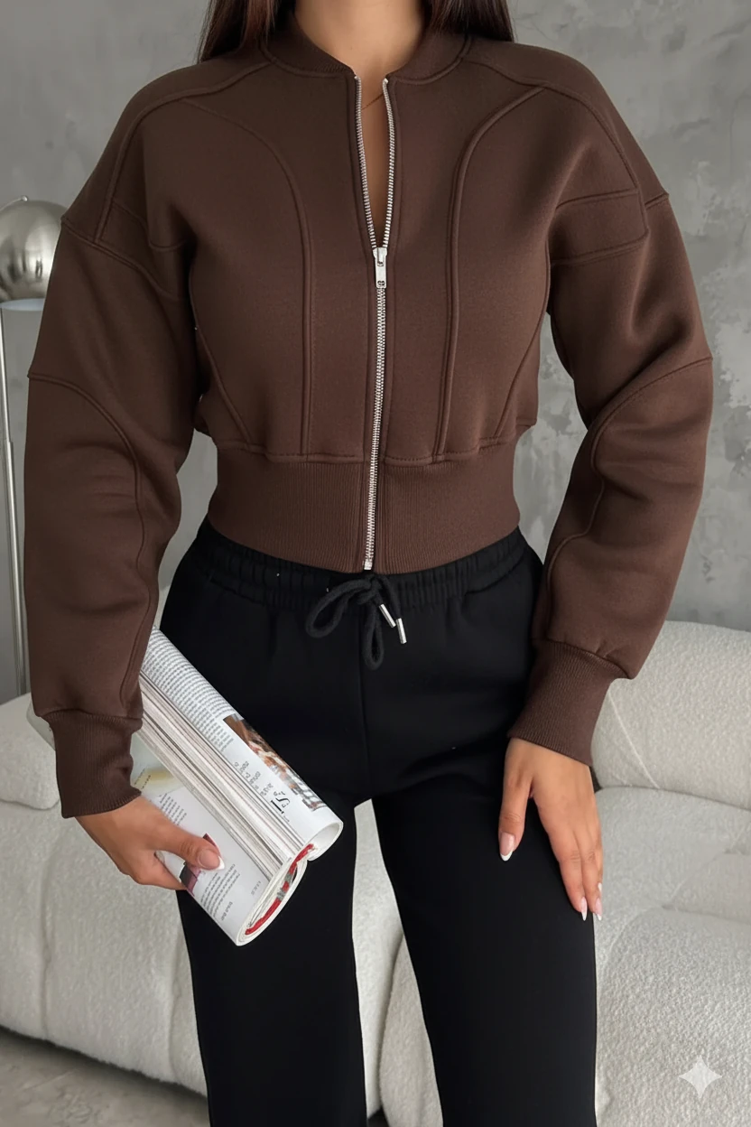 Kadın Fermuarlı Fit Cropped Sweatshirt – Sportif & Şehirli Stil - Kahverengi