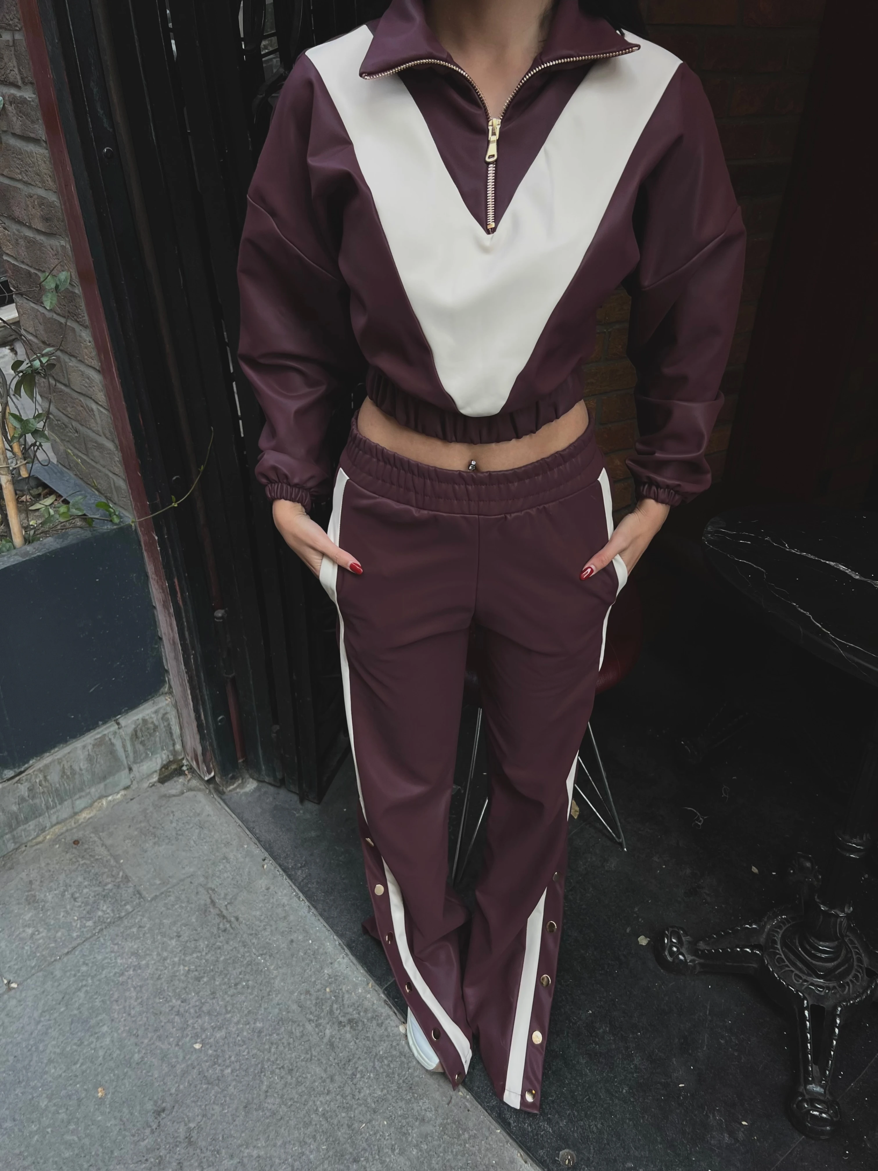 Fermuarlı Şerit Detaylı Deri Cıtcıtlı Takım