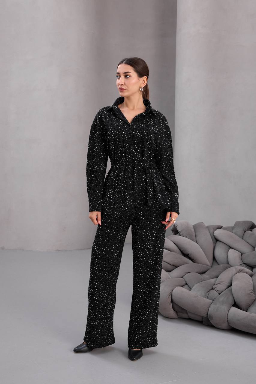 Kadın Siyah Fiyonklu Oversize Gömlek Ve Bağcıklı Beli Lastikli Taş İşlemeli İkili Takım