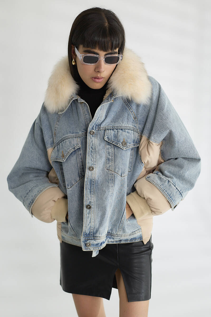Kadın Kürk Yakalı Kot Ceket Şişme Puffer Detaylı Oversize Kışlık Denim Mont