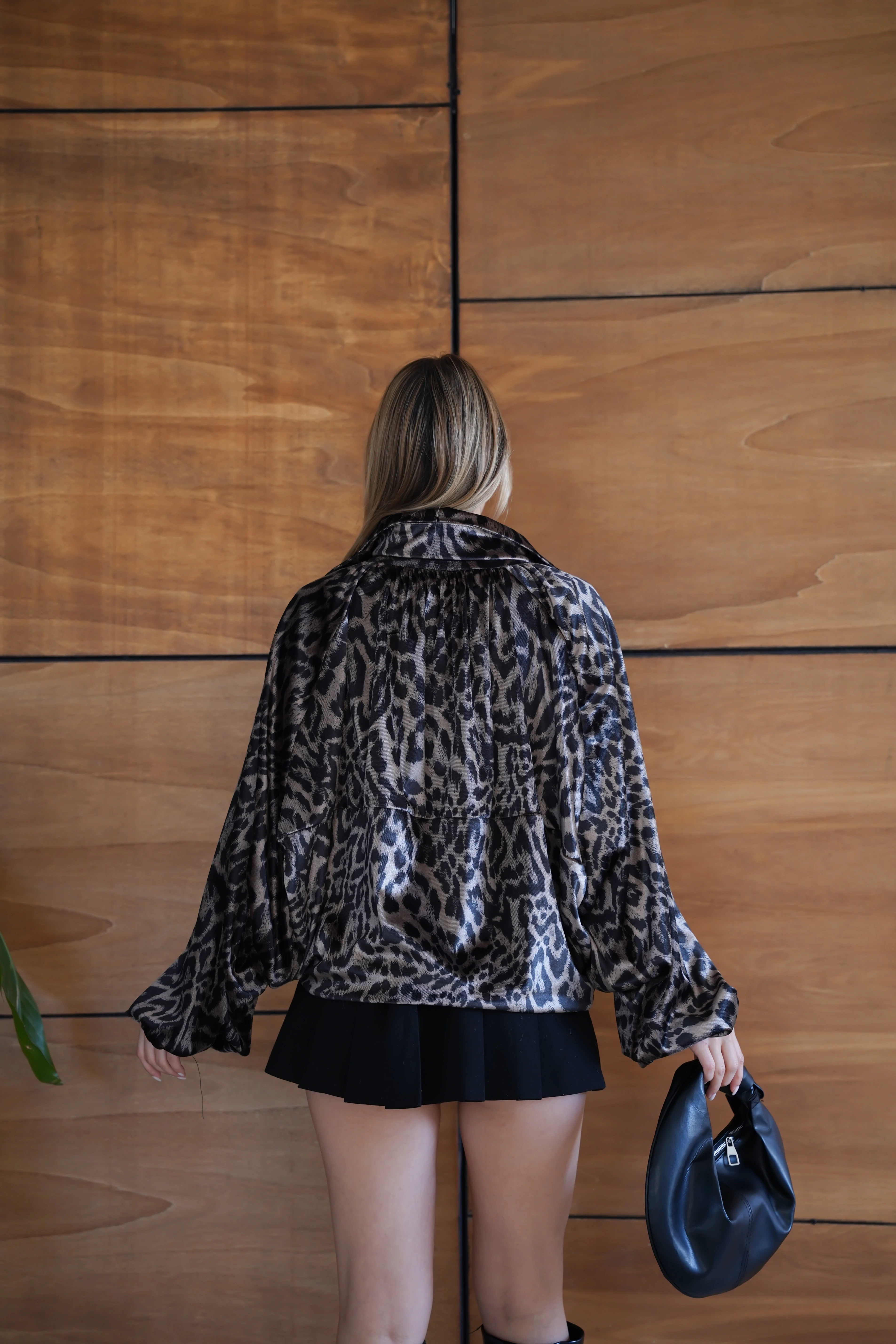 Cemo Leopar Desenli Kısa Kürk Ceket