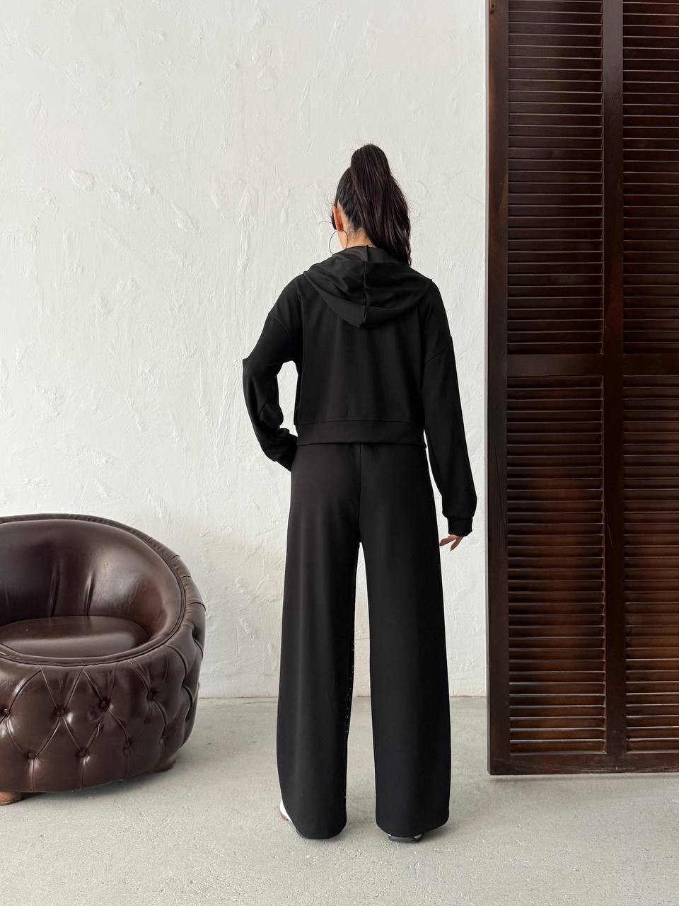 Taş İşlemeli Kapüşonlu Fermuarlı Boru Paça Kadın Eşofman Takımı - Siyah