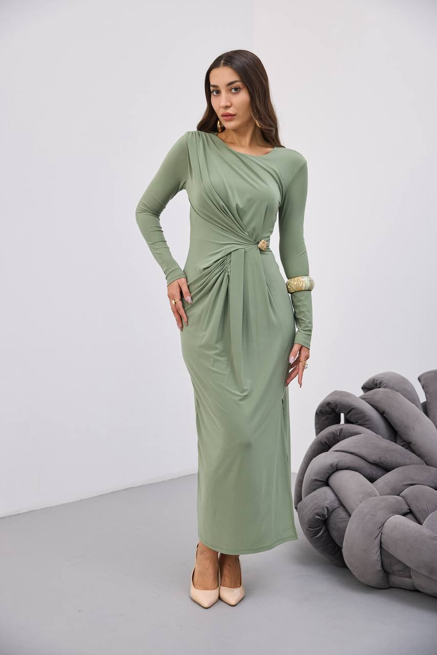 BELİ BÜZGÜLÜ TOKALI ELBİSE - Haki Yeşili