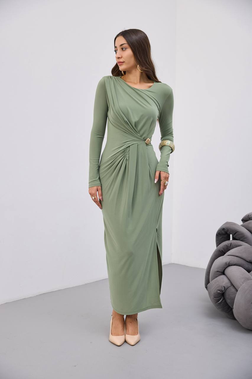 BELİ BÜZGÜLÜ TOKALI ELBİSE - Haki Yeşili