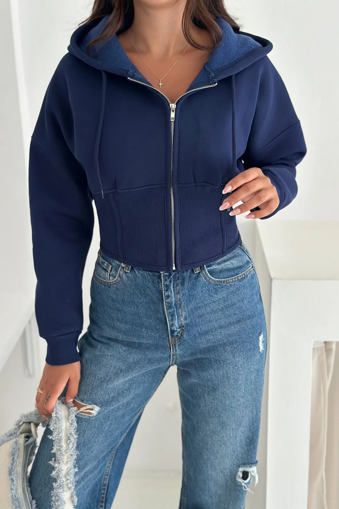 Kadın Siyah Fermuarlı Hoodie SWEAT – Minimal Sokak Ruhuyla - Lacivert