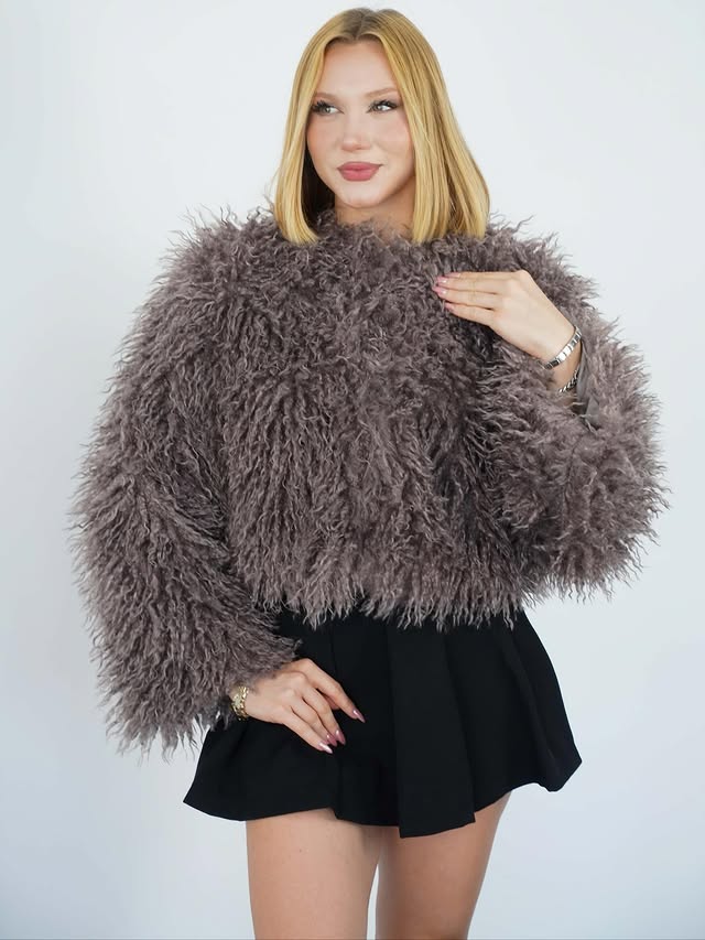 KISA PELUŞ ÇEKET