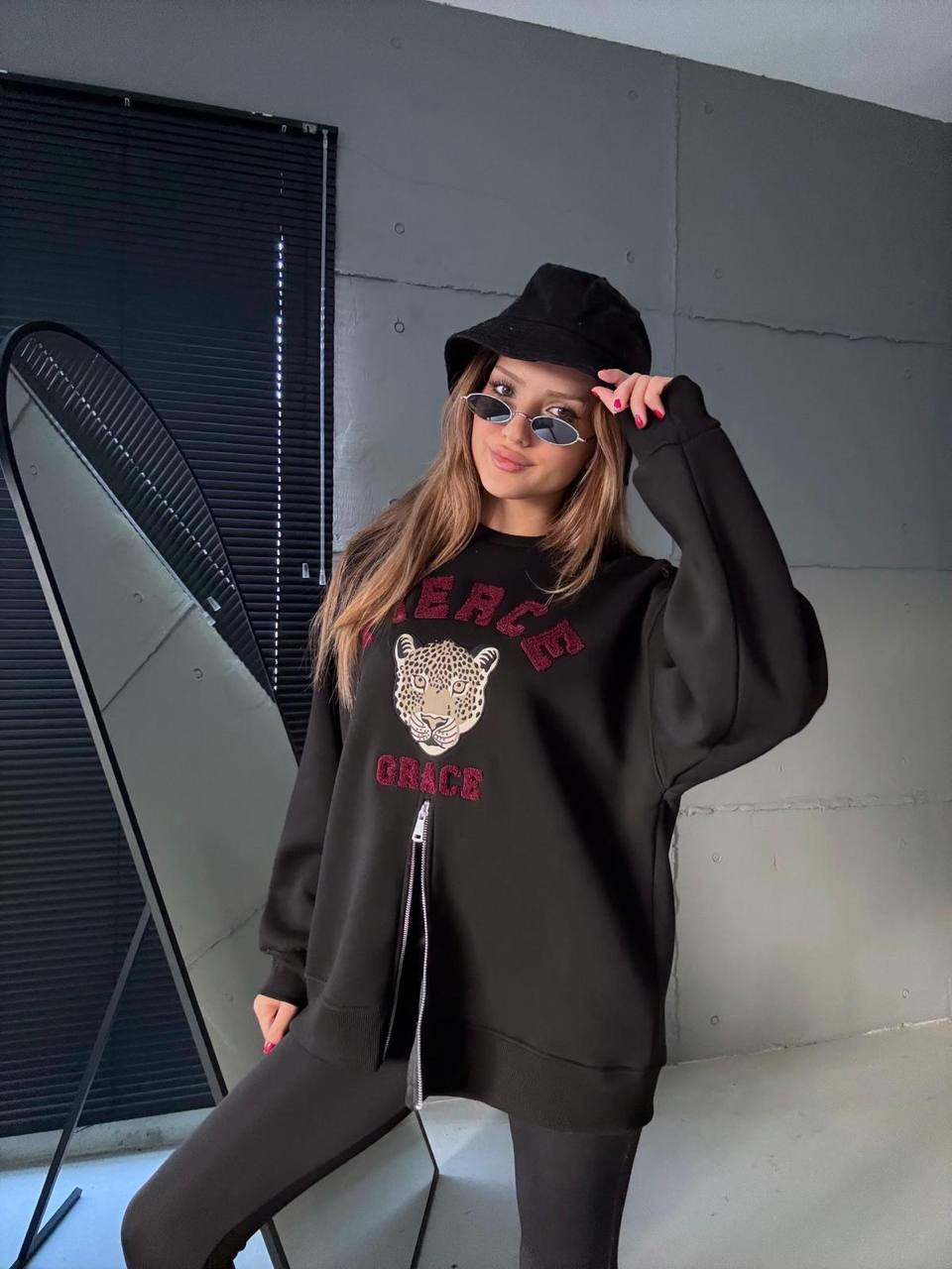 Fermuarlı Leopar Baskılı Oversize Siyah Sweat - Siyah