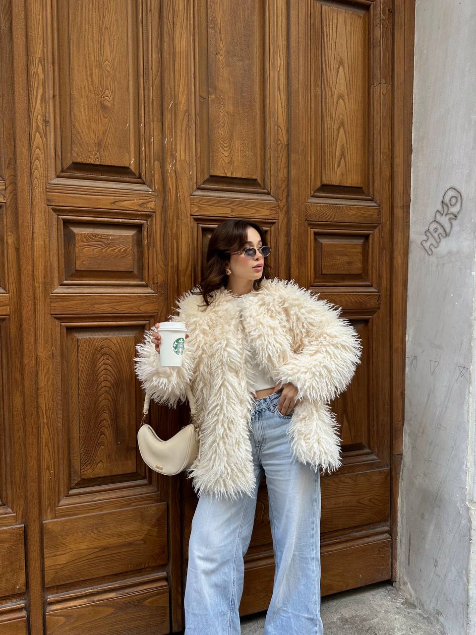 Deve Tüylü Teddy Kürk Büyük Boy Mont - Ekru