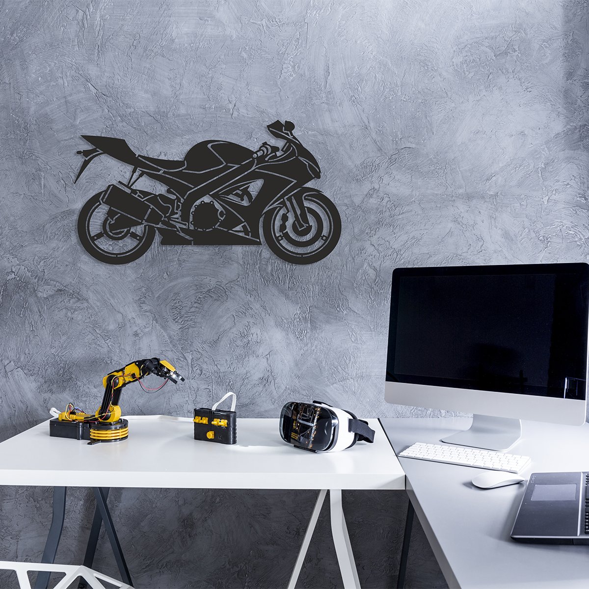 Metal Wall Art Motorcycle Speed and Freedom Design